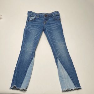 CAT&JACK  SUPER STRETCH JEAN SIZE 5.